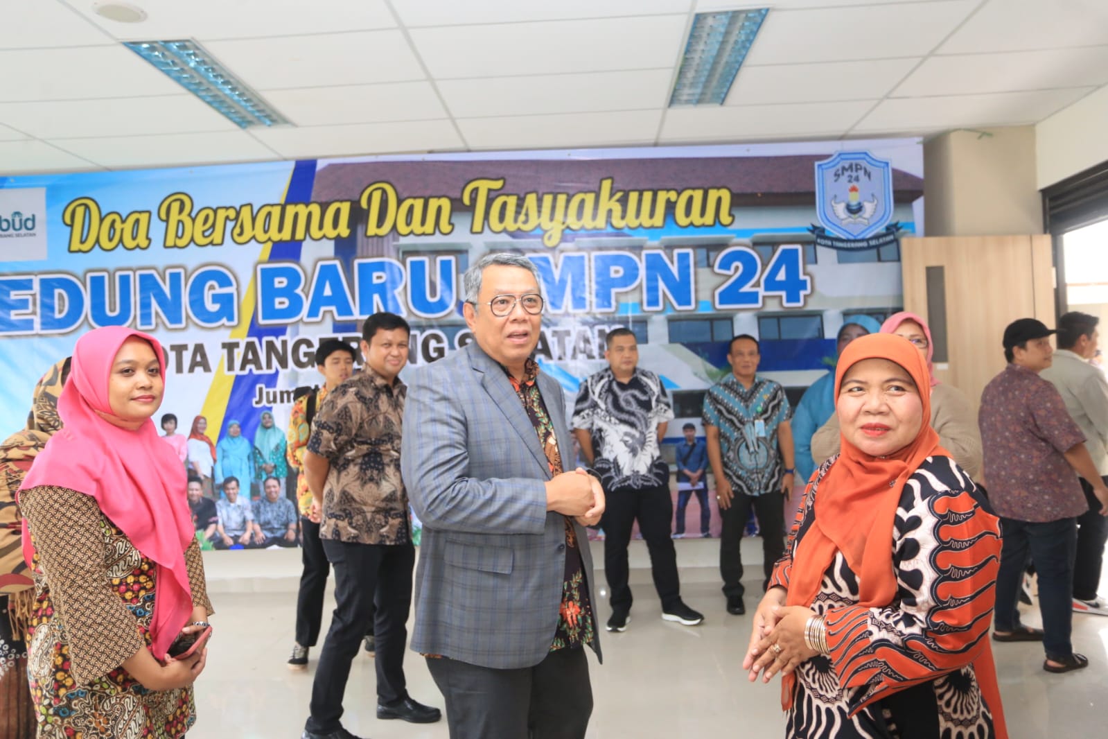 Gedung SMPN 24 Tangsel Diresmikan Foto: Ist