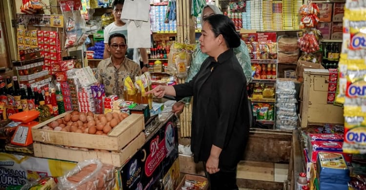Puan Makin Dekat Rakyat (Foto : Istimewa)