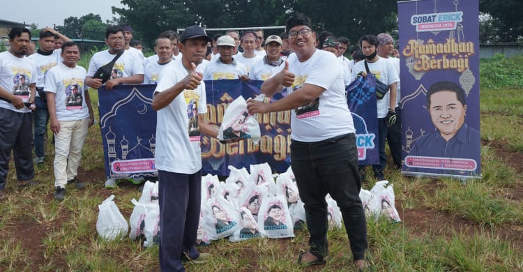 Sambut Ramadhan, Sobat Erick Bagikan Sembako Dan Gelar Tausiyah Di Depok (Foto : Istimewa)