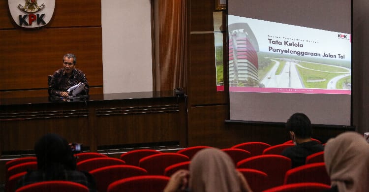 Temukan Titik Rawan Korupsi Proyek Tol Deputi Bidang Pencegaan dan Monitoring KPK Pahala Nainggolan pada acara evaluasi terkait BUJT. (Ist)