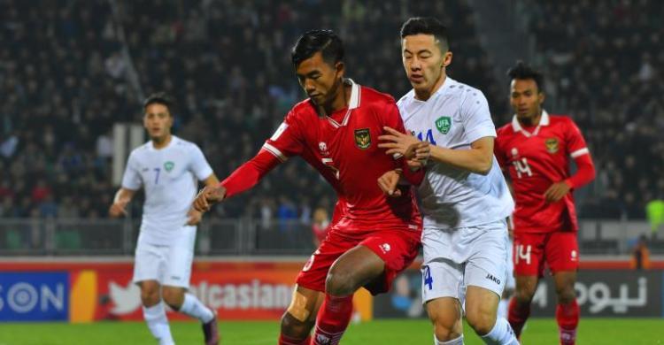 Duel seru Timnas Indonesia U-20 dan Timnas Uzbekistan U-20. (Ist)