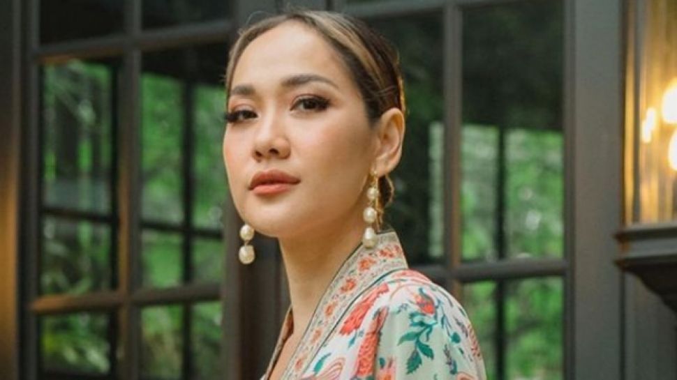 Bunga Citra Lestari Makin Lengket Dengan Tiko Foto : Ist