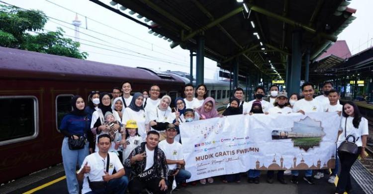 Gandeng Forum Wartawan BUMN Rombongan wartawan BUMN. Foto : Ist