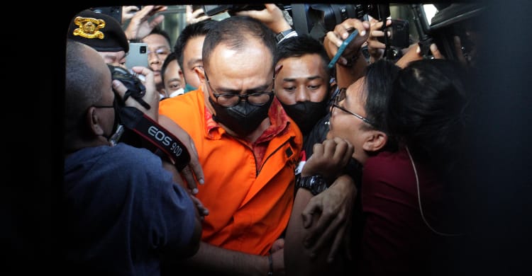 KPK Cegah 5 Orang Dalam Kasus Rafael Alun, Termasuk Istri dan Anaknya Rafael Alun Trisambodo foto : Ist