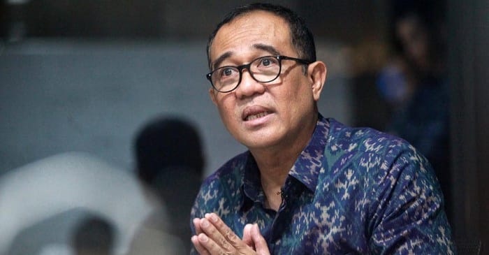 Mengaku Tak Punya Koneksi, Ini Sejumlah Artis Keluarga Menantu Rafael Alun foto : Ist