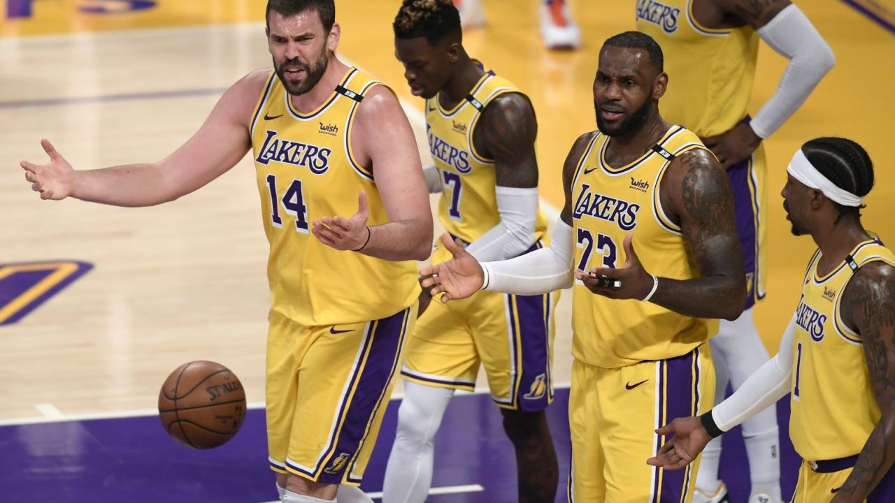 Meski Menang Lawan Jazz Di Basket NBA Selebrasi pemain LA Lakers saat timnya menang atas Utah Jazz 128-117. (Ist)