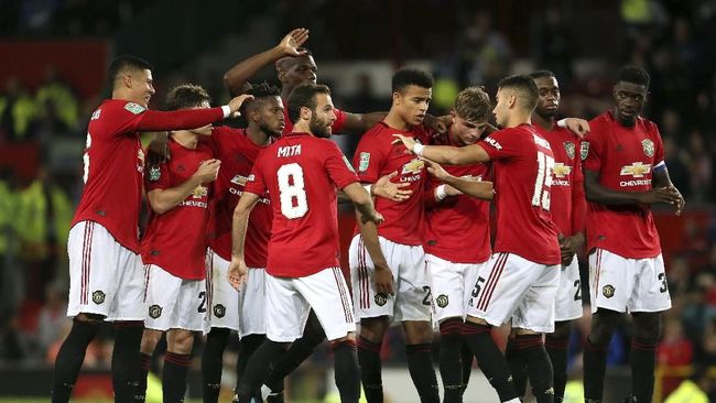 MU Keok Di St James Park Skuad MU. (Ist)