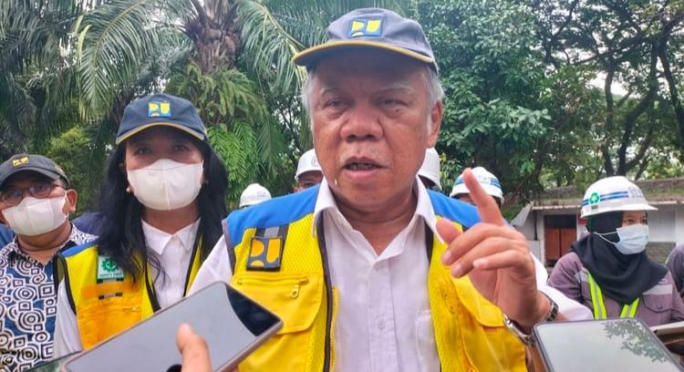 Pak Bas Paparkan Kondisi Terkini Stadion Indonesia Menteri PUPR Basuki Hadimuljono foto ; Ist