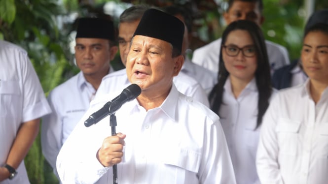 Survei Voxpopuli: Elektabilitasnya Tembus 23,3 Persen, Prabowo Ungguli Ganjar Prabowo Subianto Ketua Umum Gerindra foto : Ist