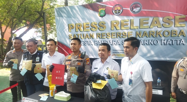 19 Pengedar Narkoba Jaringan Internasional Diamankan Polresta Bandara Foto : Ist