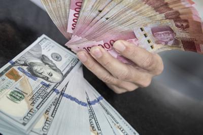 Akhir Pekan, Rupiah Melorot Lagi Foto : Ist