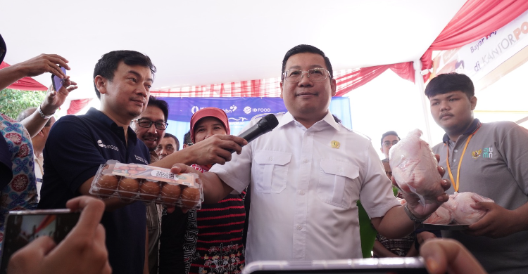 Arief Prasetio Adi Kepala Bapanas pada acara di Bekasi. Foto : Ist