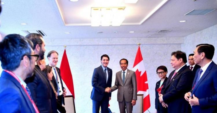 Dampingi Jokowi Dalam 4 Pertemuan Bilateral, Airlangga Kasih Bocoran Ini Foto : Ist