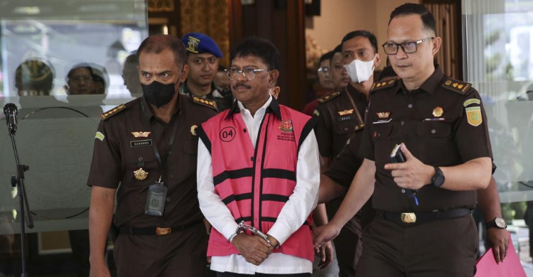 Menkominfo Tersangka Korupsi Foto : Ist