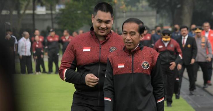 Presiden Jokowi saat pelepasan kontingen Sea Games 2023 di Istana Negara..Foto : Setpres