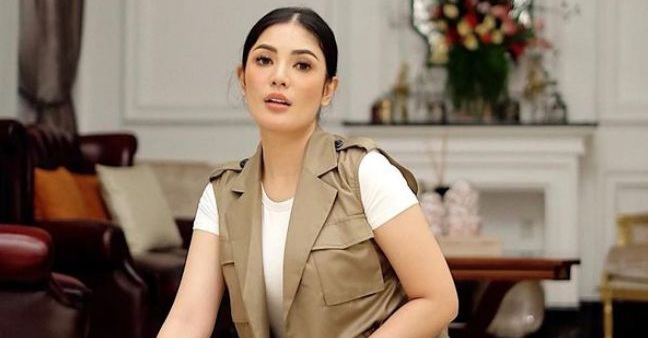 Nindy Ayunda, Diduga Umpetin Dito Mahendra Foto : Ist