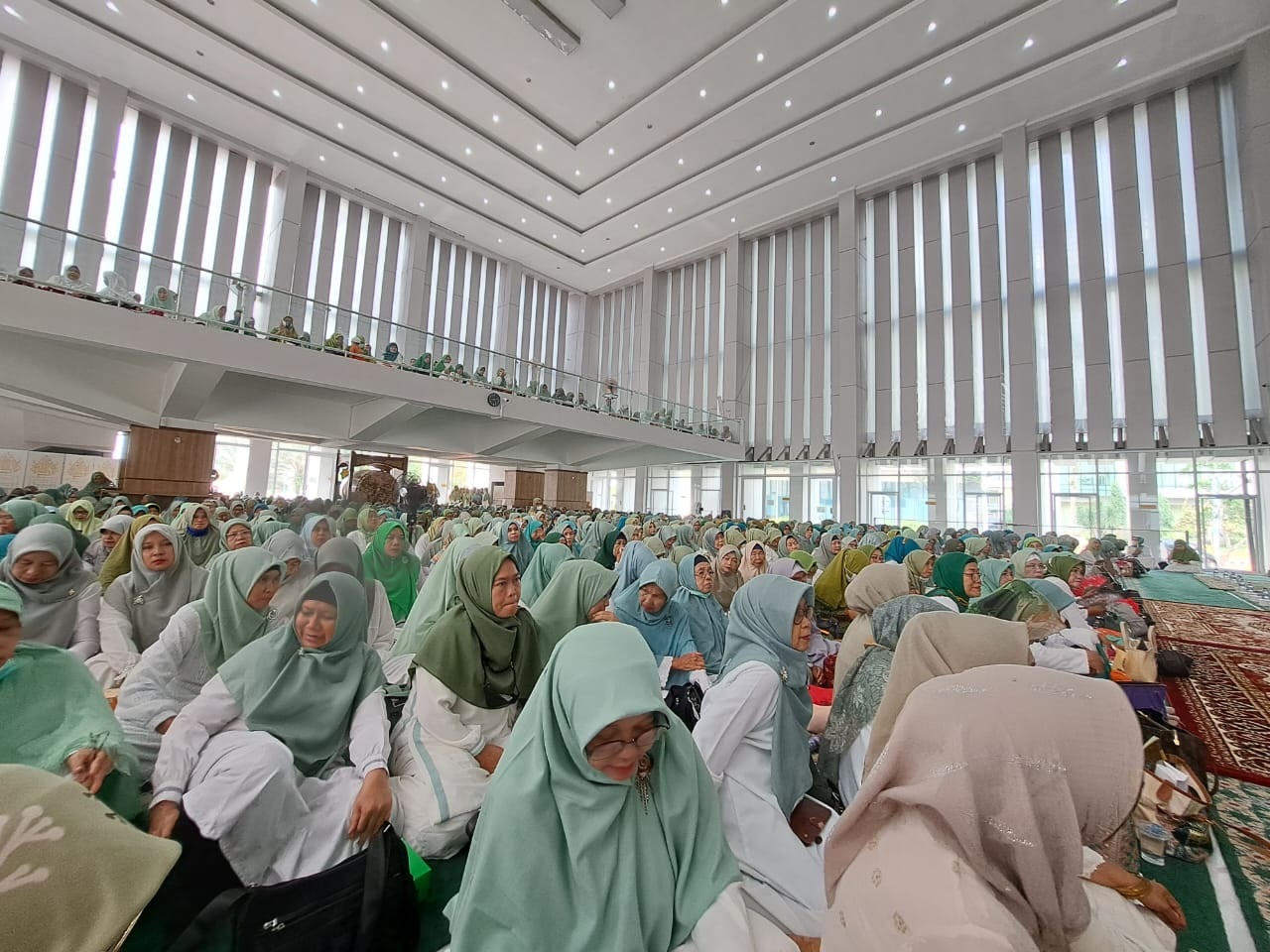 Pembukaan Pengajian Gabungan Badan Koordinasi Majelis Taklim Masjid- Dewan Masjid Indonesia (BKMM- DMI) Kota Tangsel. (din)