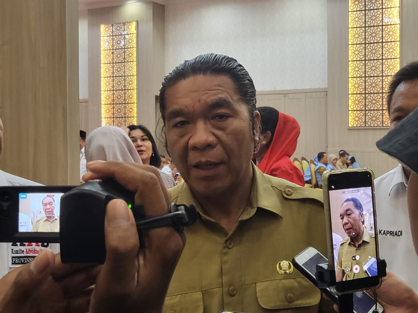 Penjabat (Pj) Gubernur Banten Al Muktabar Apresiasi Atlet Peraih Medali Emas Asal Banten di Sea Games 2023 Foto : Ist