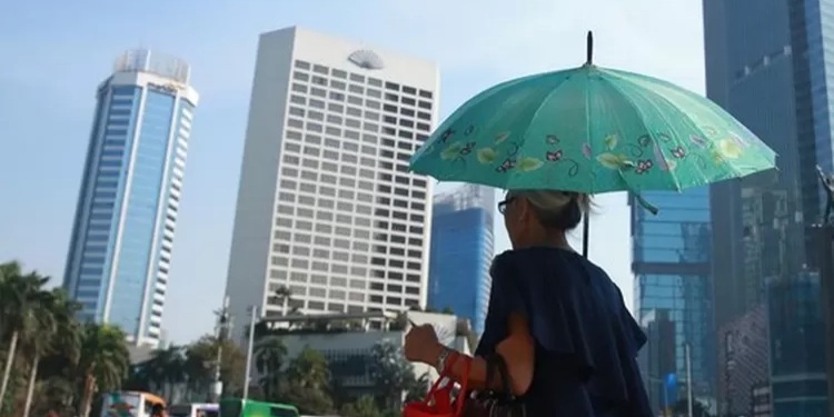 Prakiraan Cuaca Di Jakarta Besok, Kamis 1 Juni 2023: Panas, Tak Hujan Foto : Ist