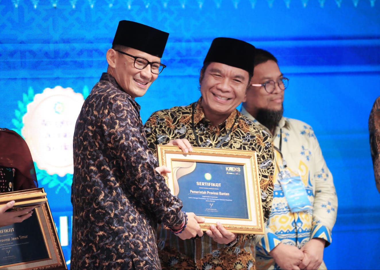 Provinsi Banten Raih Dua Penghargaan Anugerah Adinata Syariah 2023 Foto : Humas Pemprov