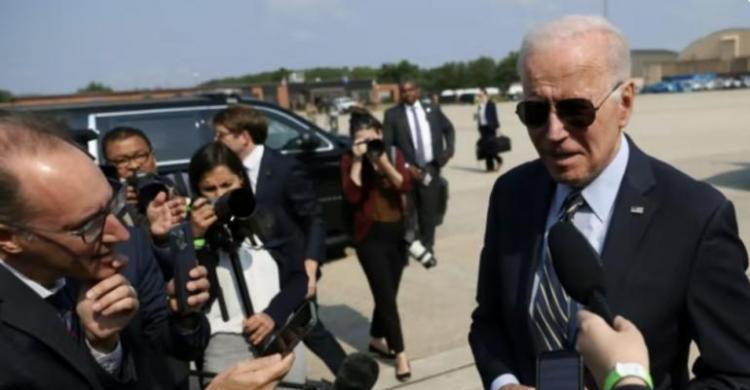 Biden Pastikan, Ukraina Tak Dapat Keistimewaan Masuk NATO Foto : Ist