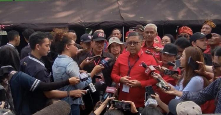 Hasto: PDIP Memang Tak Undang Demokrat, Tapi Komunikasi Jalan Terus Foto : Ist