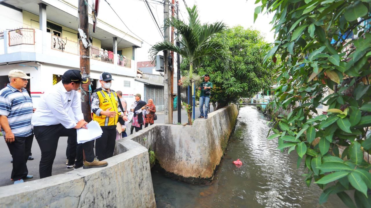 Kerap Tergenang saat Hujan, Pilar Bertekad Tangani Banjir di Reni Jaya Pamulang Foto : Ist