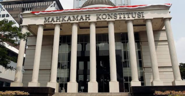 Masa Jabatannya Digugat Ke MK Foto : Ist