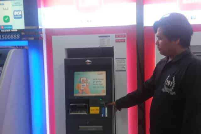 Pelaku Ganjal ATM di Pinang Diringkus Polisi, Dua Korban Rugi Hingga Puluhan Juta Foto : Ist