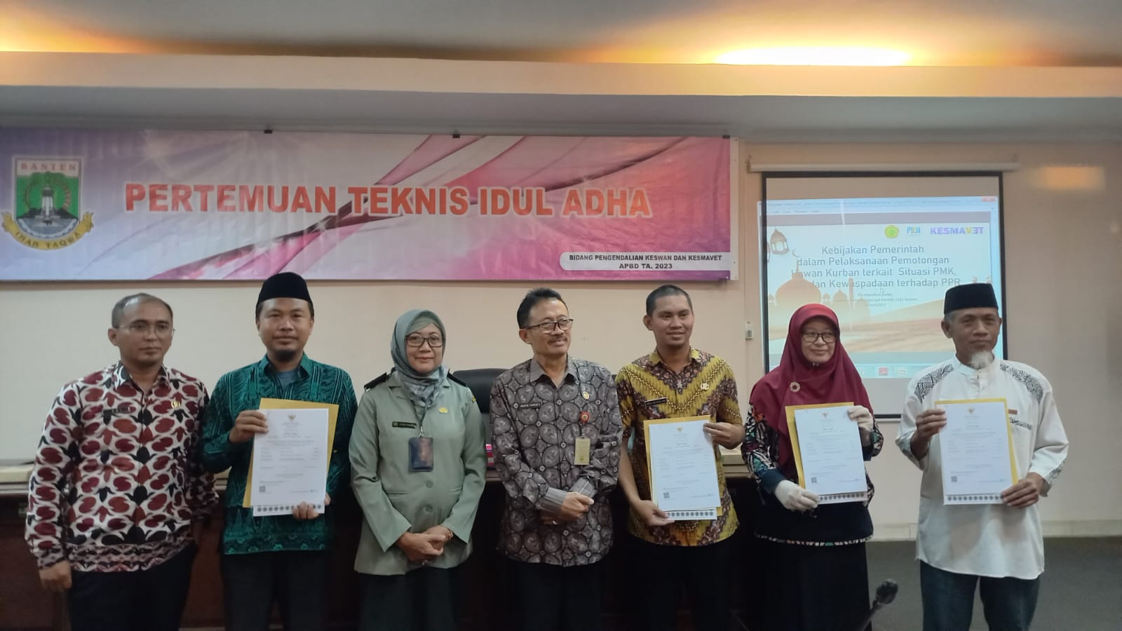 Pemprov Banten Bentuk Tim Pemeriksa Kesehatan Hewan Kurban Foto : Ist