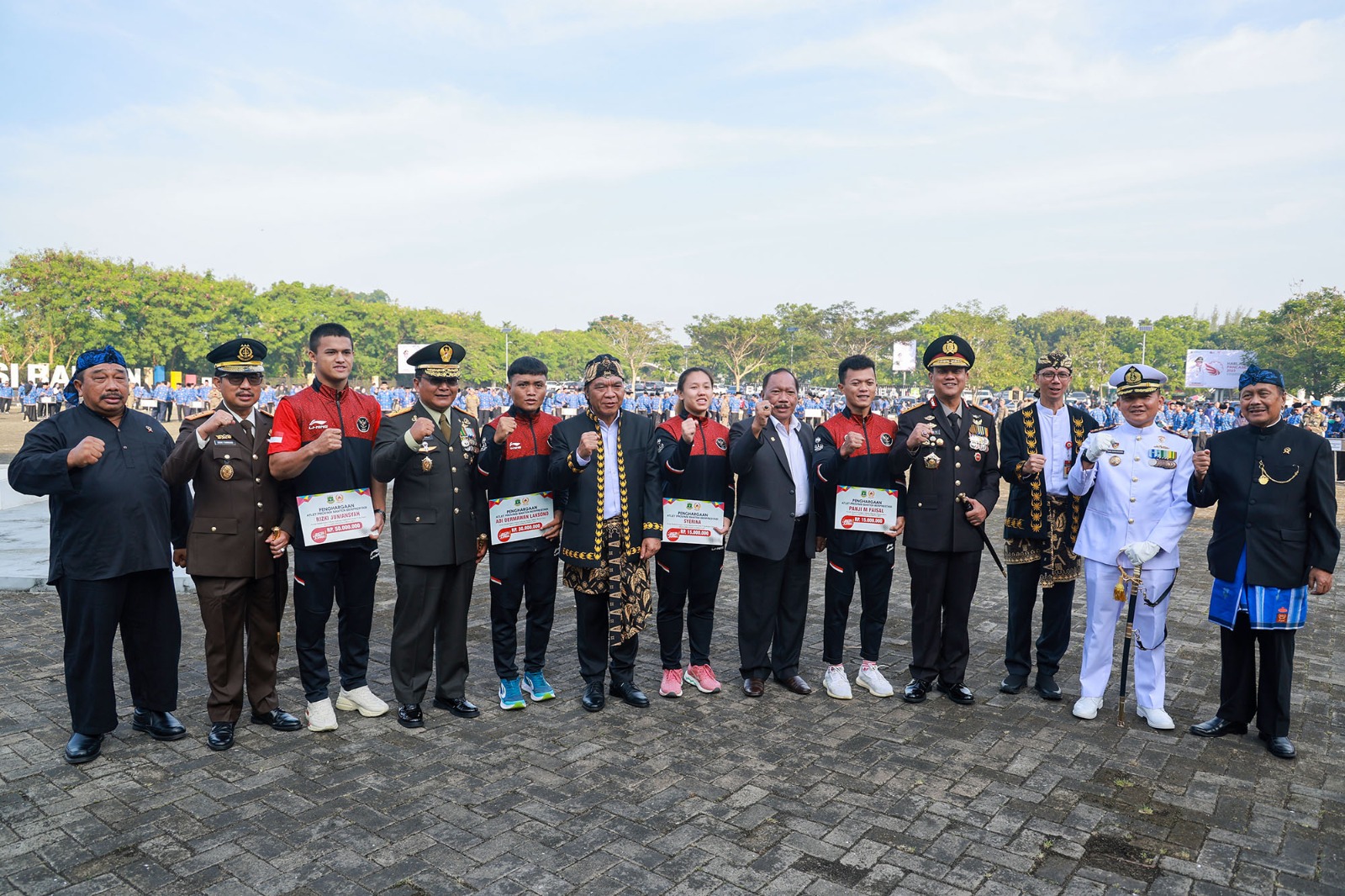Pemprov Banten Berikan Bonus Kepada Atlet Peraih Medali Sea Games 2023 Foto ; Ist