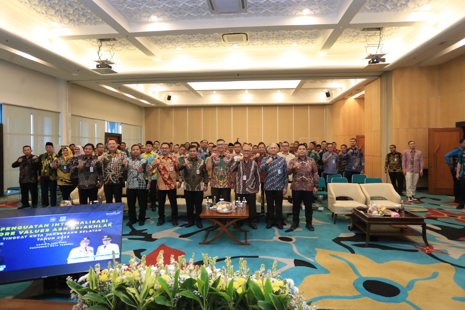 Pesan Sekjen Kemendagri untuk Camat-Lurah se-Tangsel : Kerja Kita Ya Melayani Masyarakat! Foto : Ist