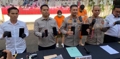 Polda Metro Jaya Periksa 4 Penipu di Sulsel dengan Modus Jastip Tiket Coldplay Foto : Ist