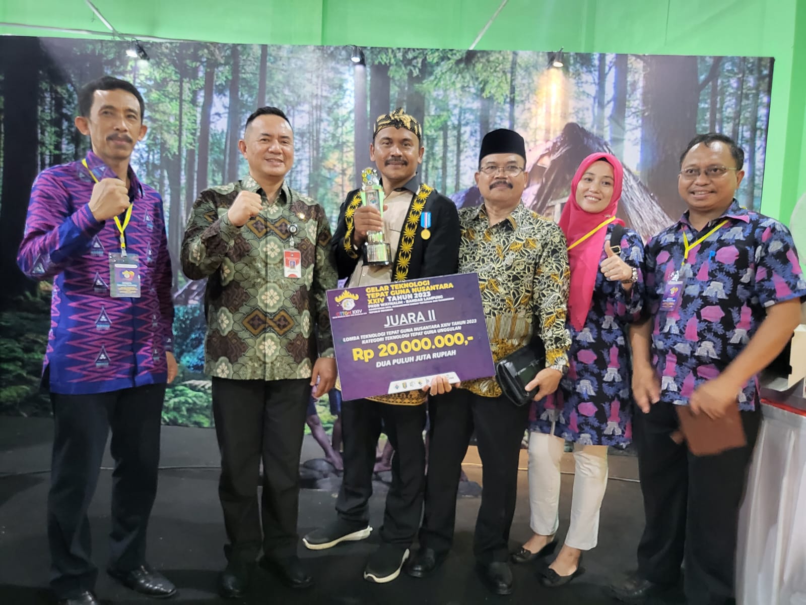 Provinsi Banten Raih Penghargaan Serta Juara 2 Unggulan Nasional Diajang TTGN XXIV Foto : Ist
