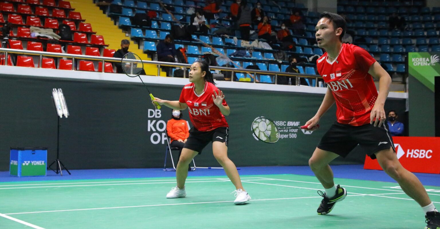 Rinov/Pitha Melangkah ke Perempatfinal Indonesia Open 2023 Pasangan ganda campuran Rinov/Vitha. Foto : Ist