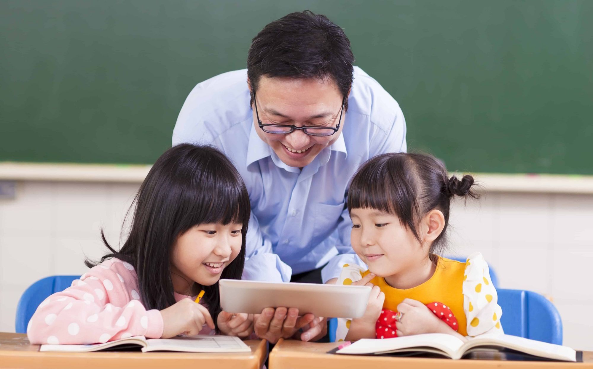 Tips Mudah Belajar Bahasa Inggris, Korea, Dan Jepang Ilustrasi