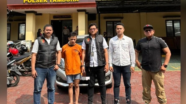 Transpuan di Jakbar Ditangkap Usai Bawa Kabur Mobil Pelanggan Foto : Ist