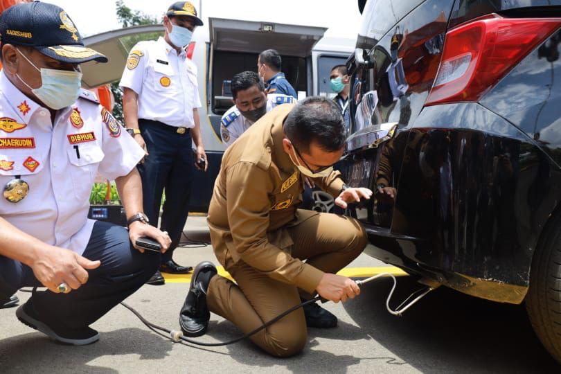 Wujudkan Kualitas Udara Bersih, Dishub Tangsel Gelar Uji Emisi Keliling Foto : Ist