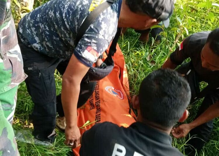 Asyik Mencari Kerang, Among Tewas Di Makan Buaya Jasad Among ditemukan sudah meninggal karena dimakan buaya. Foto : zist