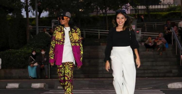 Bonge CS Ramaikan Kembali Citayam Fashion Week Di Sudirman Foto : Ist
