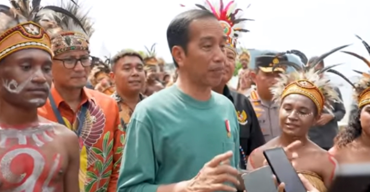 Gempa M5,0 Guncang Papua, Jokowi Dan Rombongan Aman Foto : Setpres