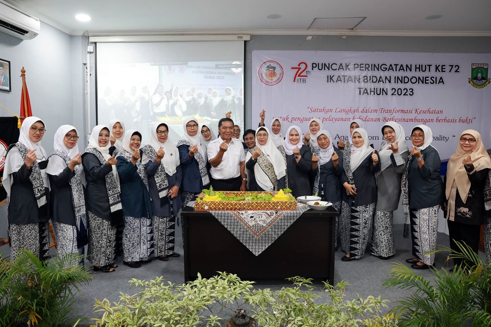 Hadiri Ultah Ke-72 IBI, Pj Gubernur Banten Al Muktabar Titipkan Kesehatan Masyarakat Foto : Humas Pemprov