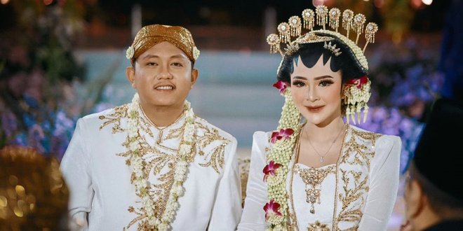 Happy Asmara Turut Mendoakan Pernikahan Denny Caknan dan Bella Bonita Foto : Ist