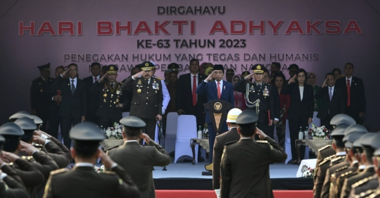 Jokowi: Jangan Ada Lagi Oknum Kejaksaan Yang Main Hukum, Nitip Rekanan Proyek Foto ': Setpres
