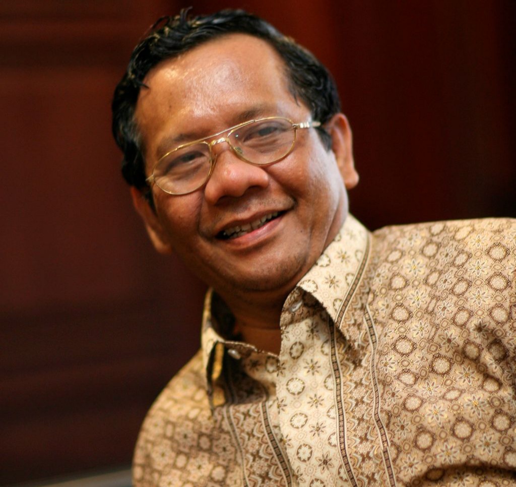 Kritik Bos Bawaslu, Mahfud Mentahkan Ide Tunda Pilkada 2024 Foto : Ist