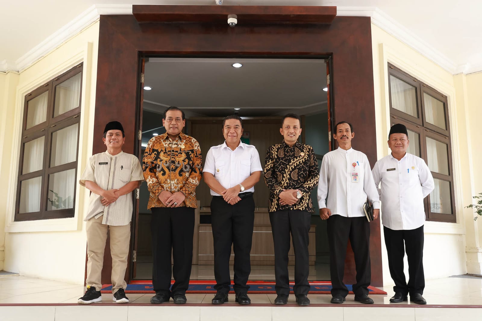 Pj Gubernur Banten Al Muktabar: Keterbukaan Informasi Merupakan Satu Keharusan Foto : Humas Pemprov