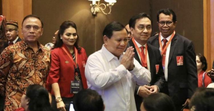 Sebut Prabowo Cocok Nakhodai RI, Simbolon Diadili Dewan Kehormatan Foto : Ist