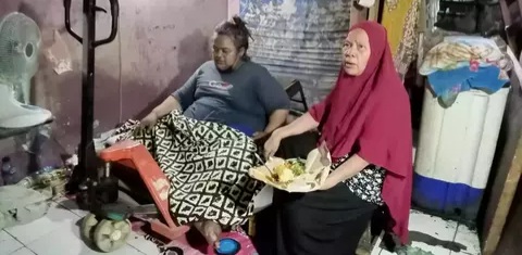 Tetangga Ceritakan Awal Mula Pria di Tangerang Obesitas hingga 200 Kg Foto : Ist