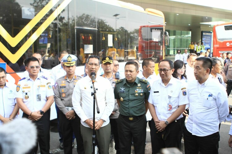 TransJakarta Resmi Layani Rute Ke Bandara Soekarno-Hatta Foto : Ist