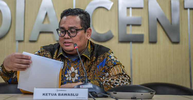 Usulan Bos BawasluPilkada Serentak 2024 Rawan, Baiknya Ditunda Ketua Bawaslu Rahmat Bagja. Foto : Ist